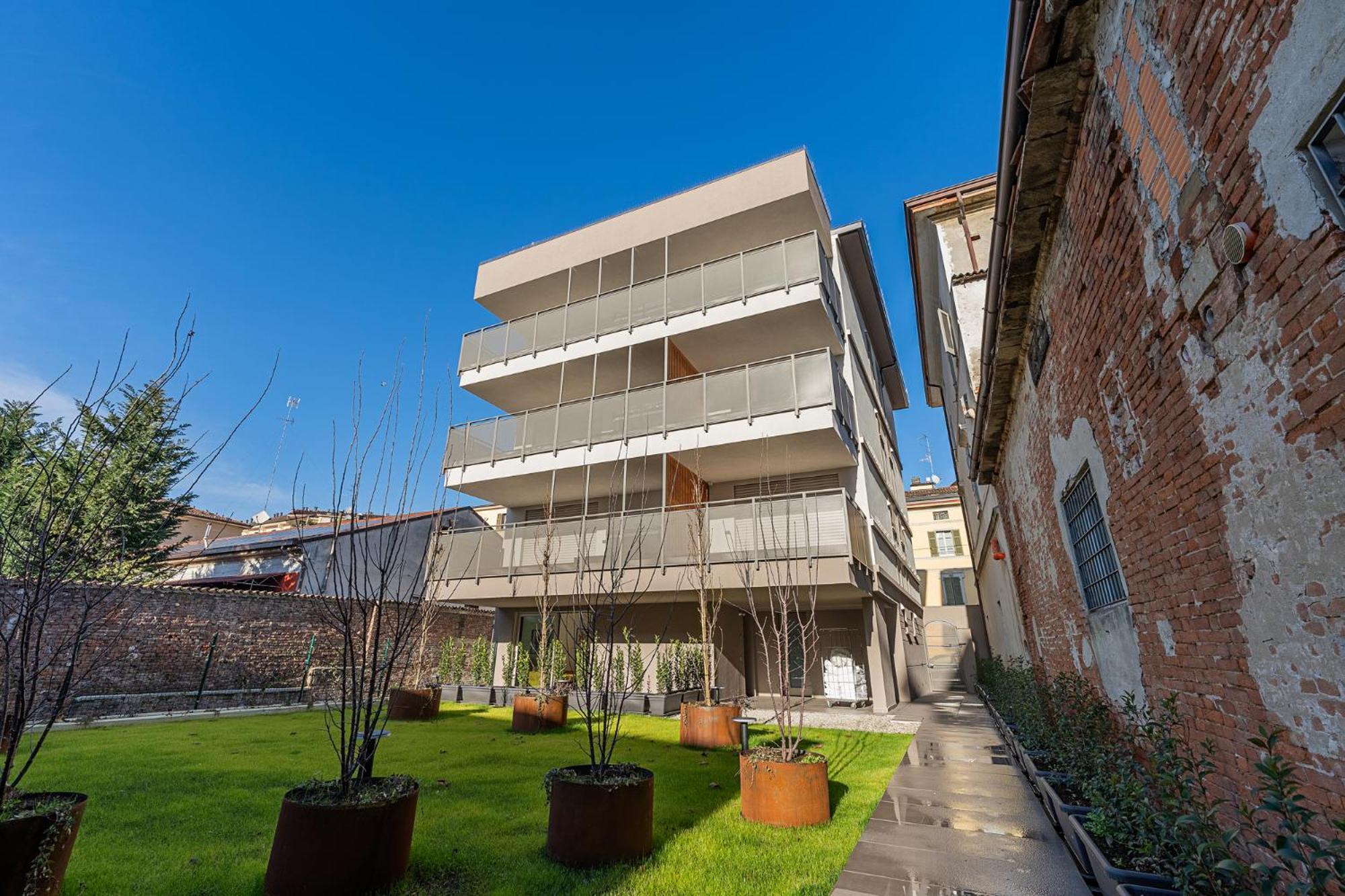 Cremona Inn Aparthotel Exterior photo